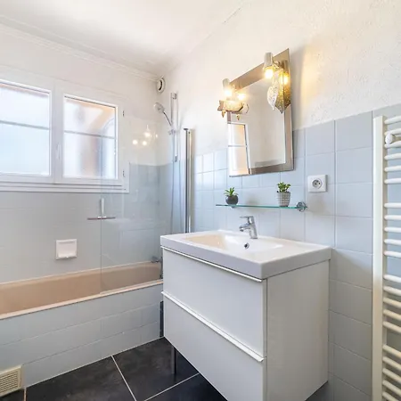 Les Faubourgs Saint Michel By Interhome * Sanary-sur-Mer