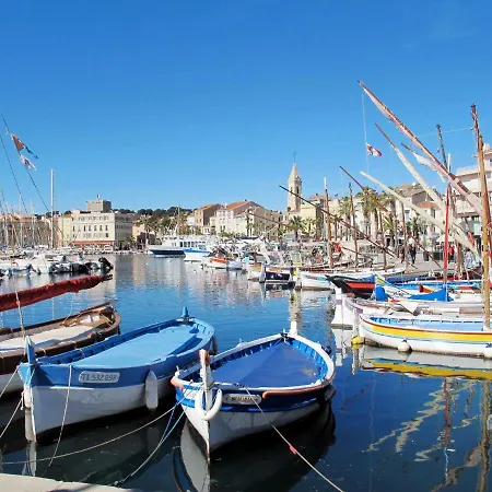 Lägenhet Les Faubourgs Saint Michel By Interhome
